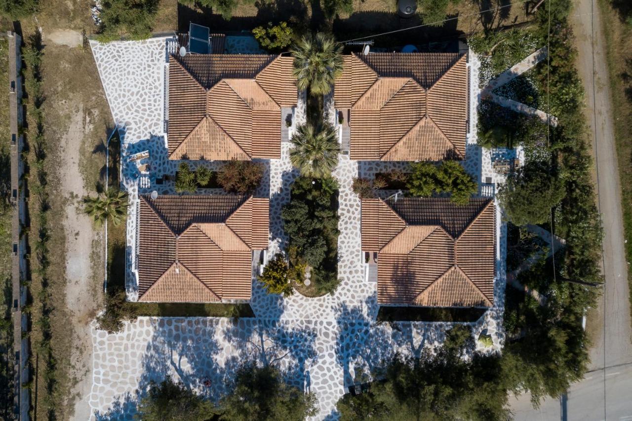 Villas Margaris Kalamákion Екстериор снимка
