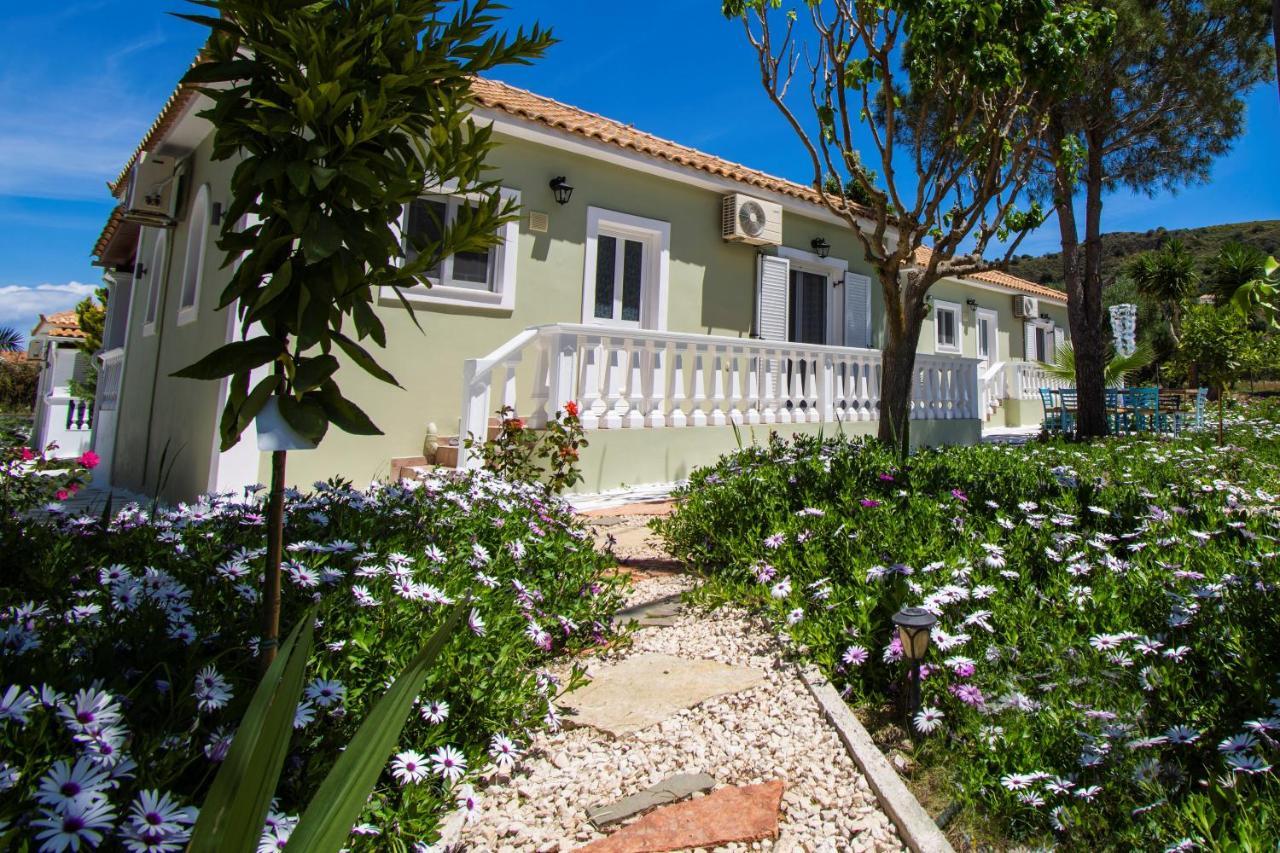 Villas Margaris Kalamákion Екстериор снимка